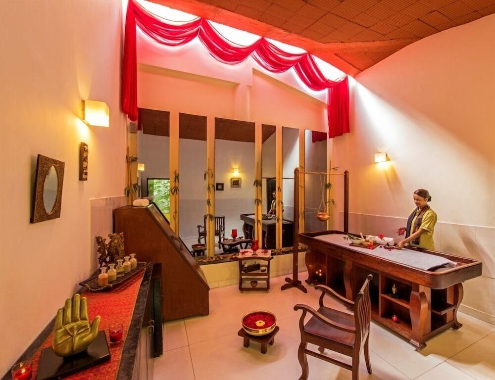 The Windflower Resort & Spa, Mysore Exterior foto