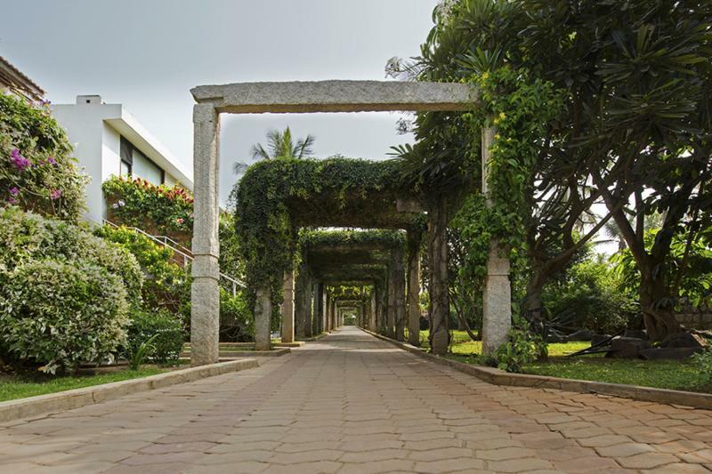 The Windflower Resort & Spa, Mysore Exterior foto